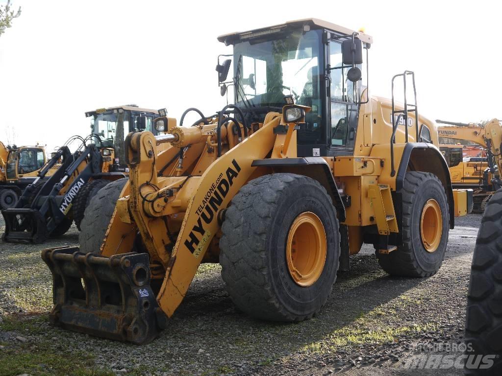 Hyundai HL 960  휠로우더