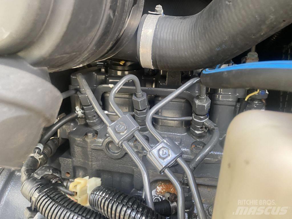 Hitachi ZX18 대형 굴삭기 29톤 이상
