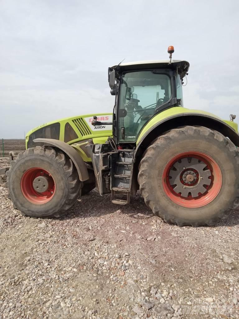 CLAAS Axion 940 SCR 트랙터