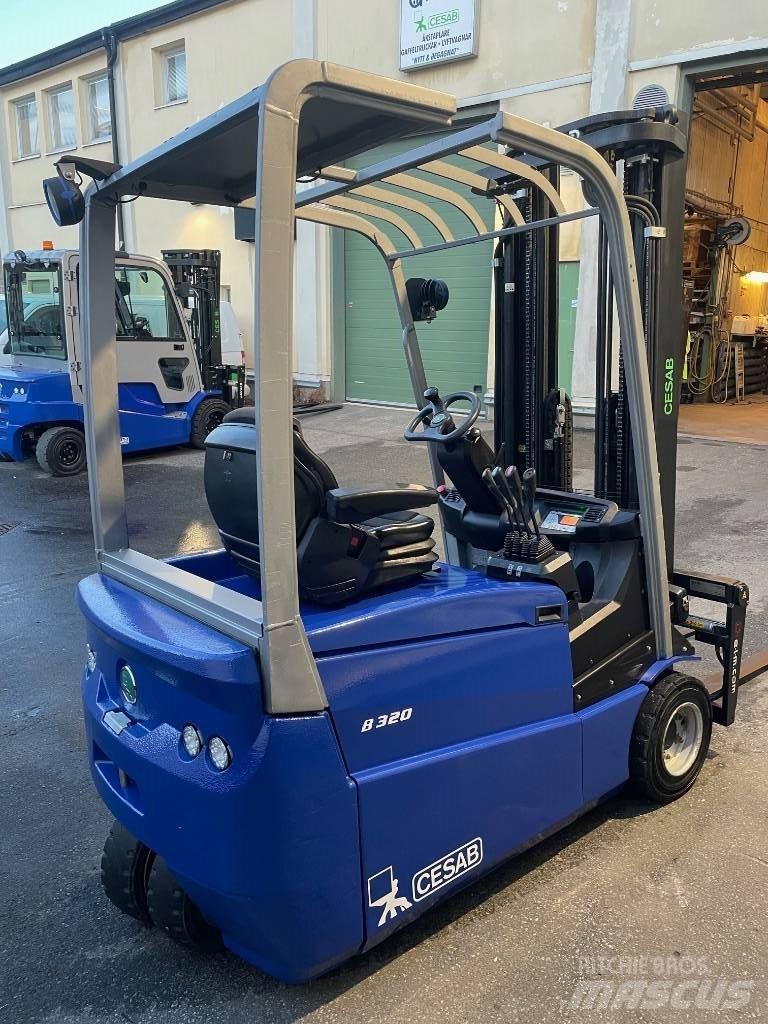 Cesab B320 전동 지게차