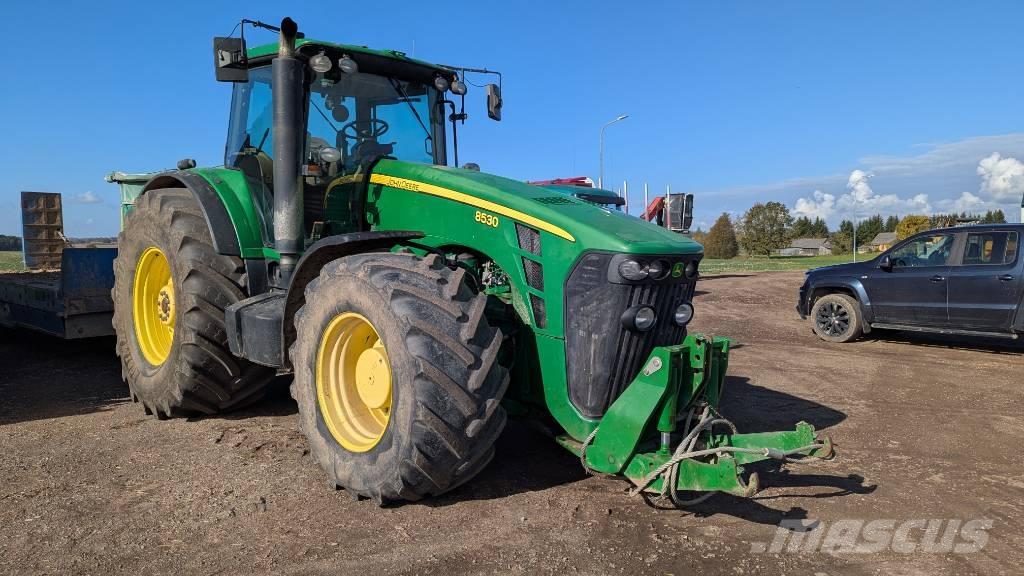 John Deere 8530 트랙터