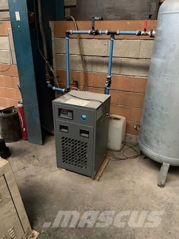 Kaeser SK22 SFC 콤푸레샤