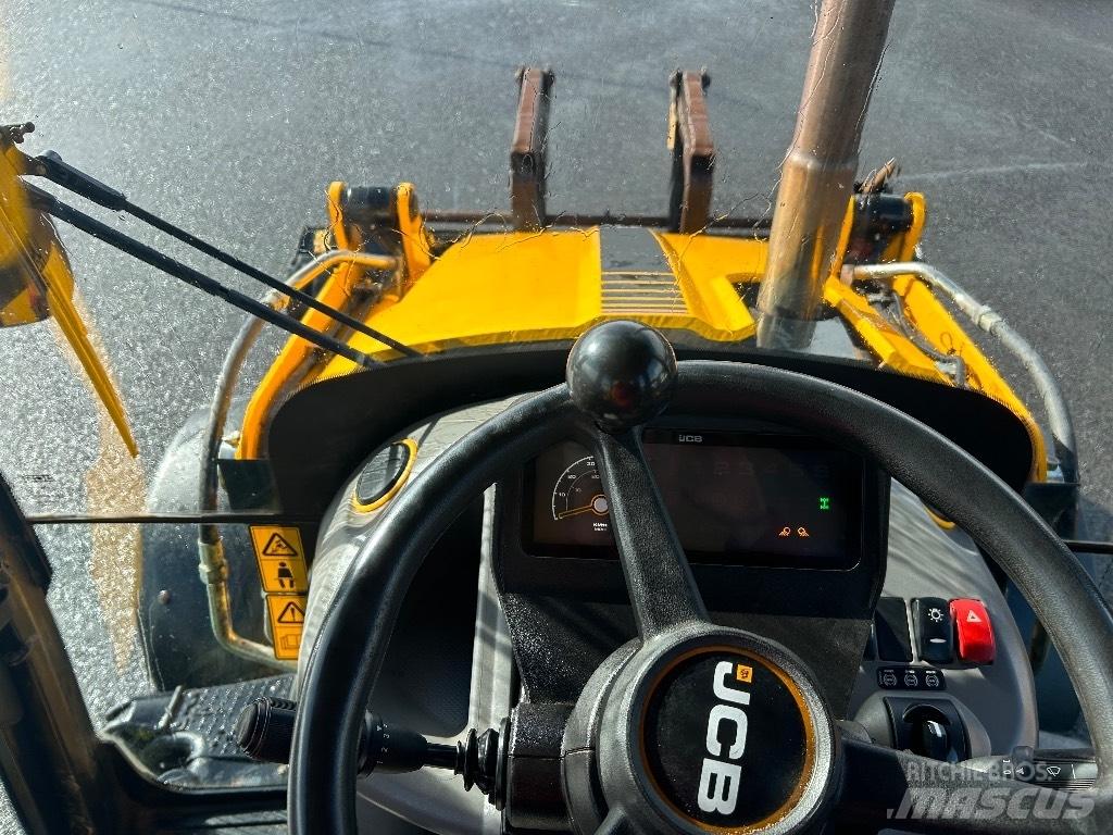 JCB 3CX 81kW / 108 BHP 백호로더