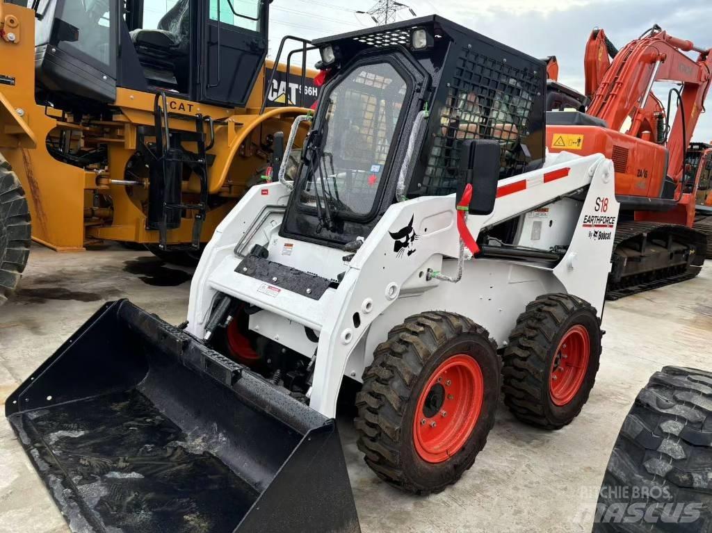 Bobcat S 160  스키드로더