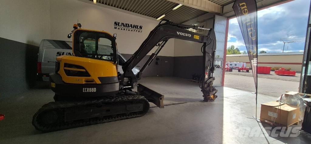 Volvo ECR 88 D 중형굴삭기 7톤-28톤