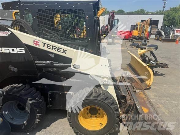 Terex R260S  스키드로더