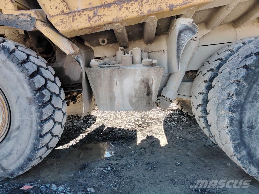 CAT 773 B 초대형 덤프 트럭