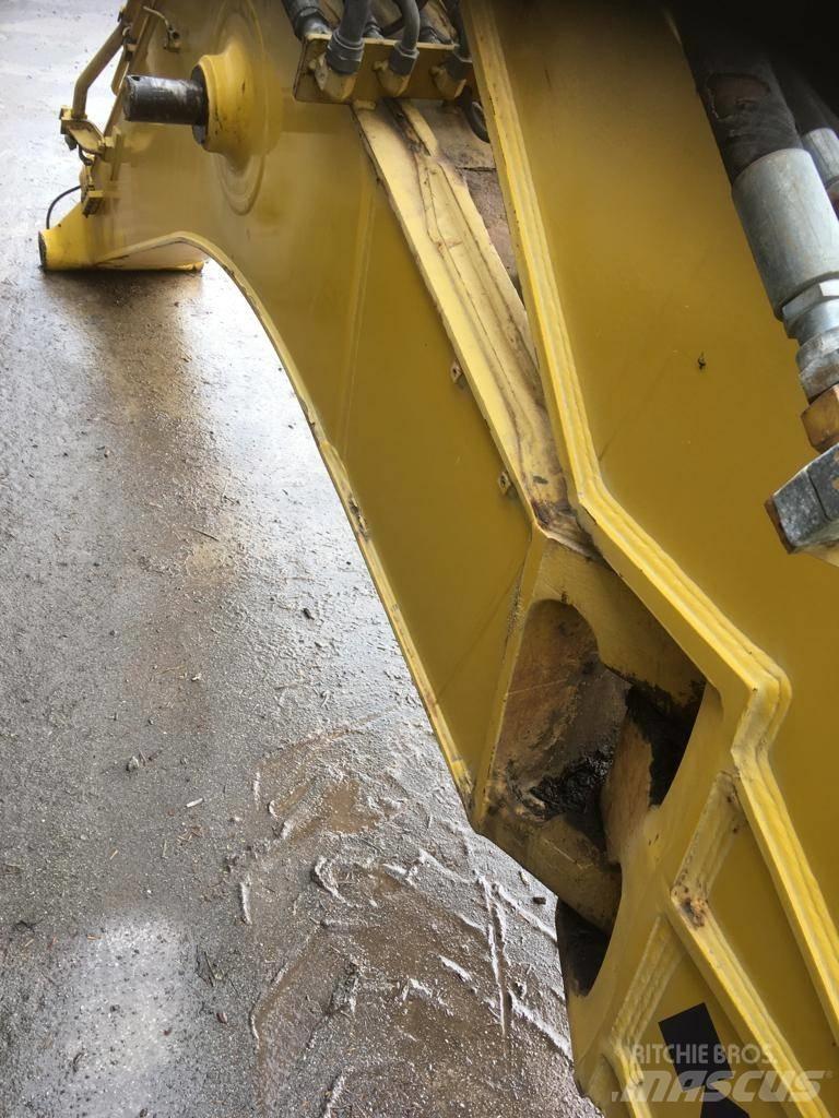 Komatsu PC130-8 유압식 기계