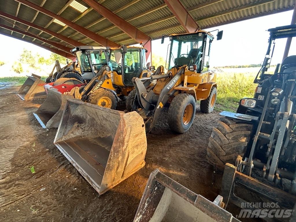 Volvo L 30 G  휠로우더
