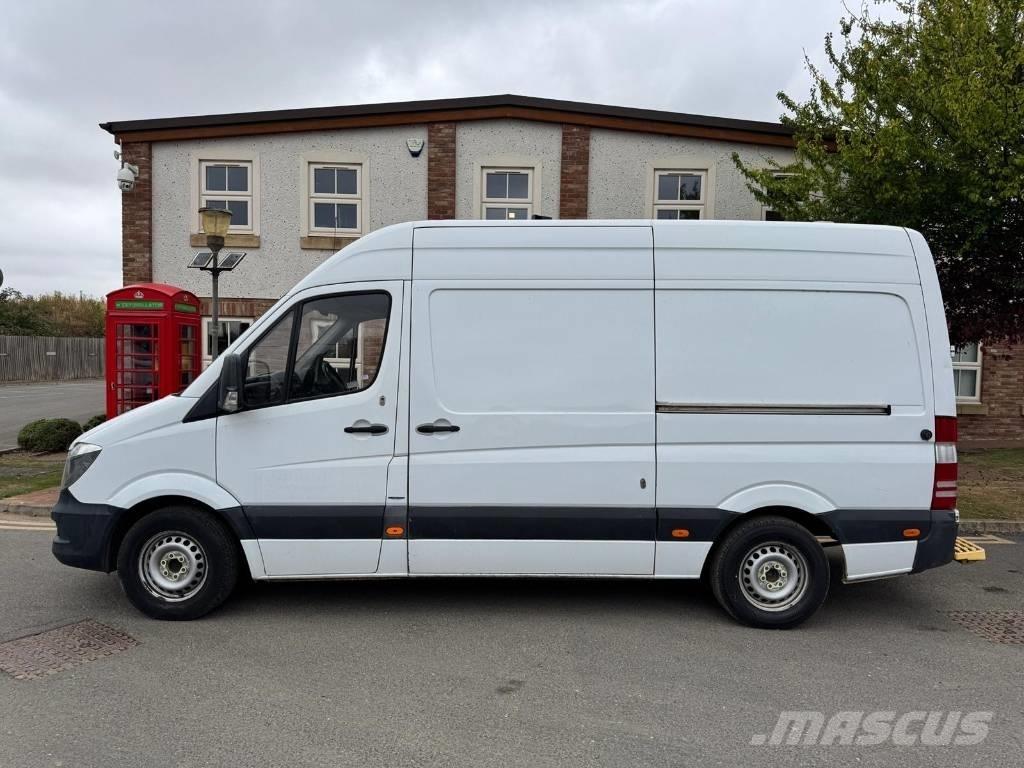 Mercedes-Benz 314Cdi 패널 화물차
