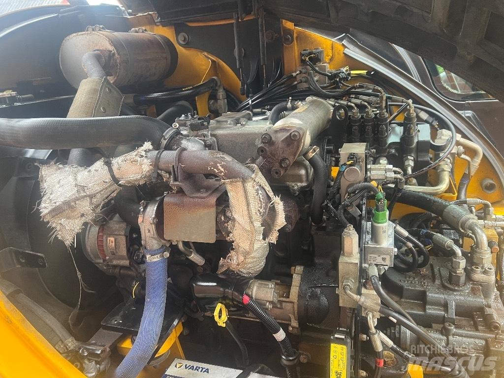 JCB 8085 ECO 중형굴삭기 7톤-28톤