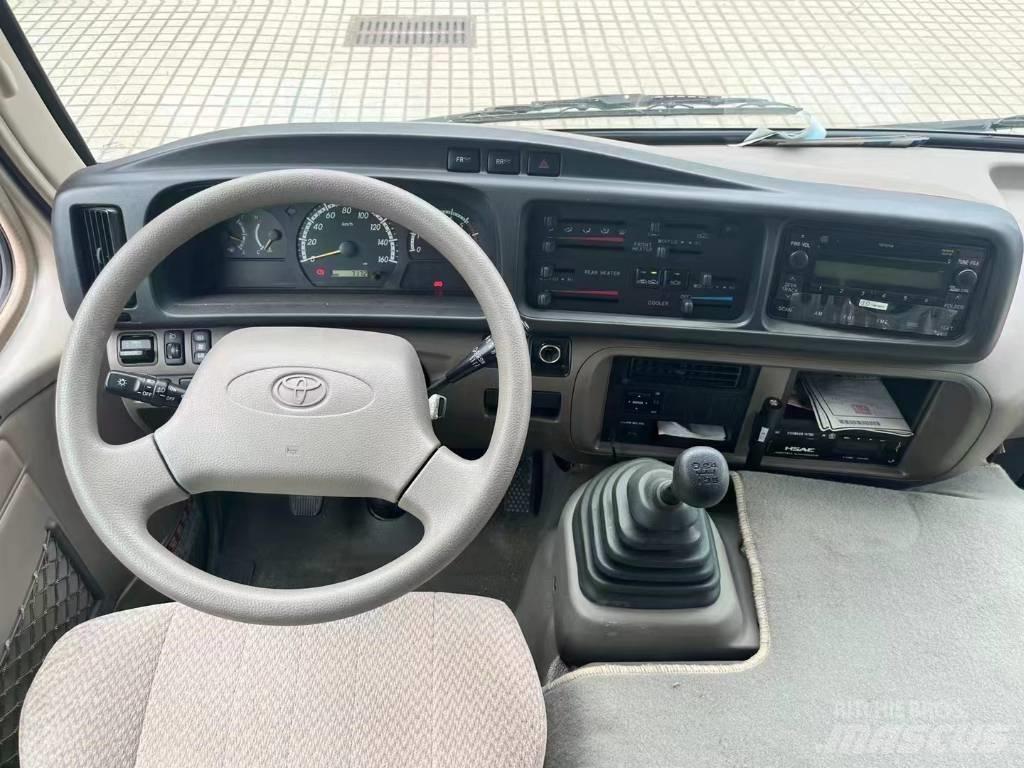 Toyota Coaster Bus 미니 버스