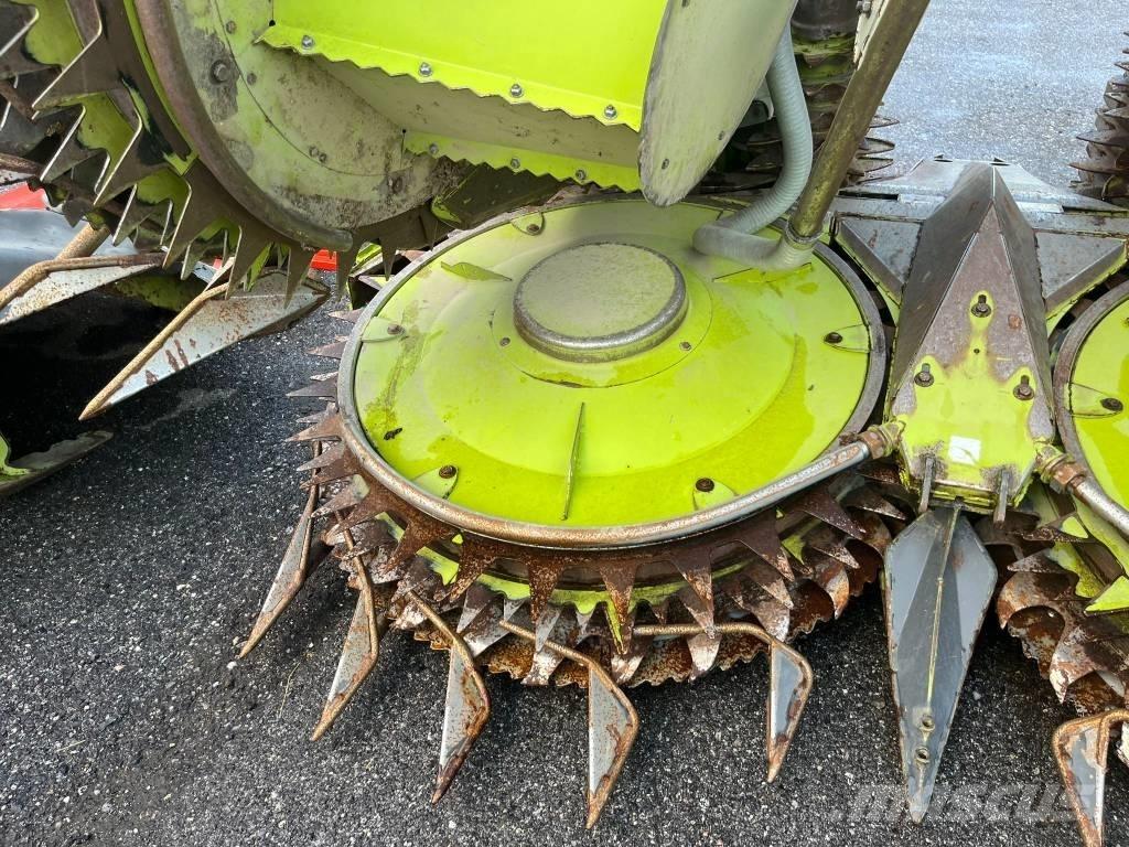 CLAAS Orbis 600 자동 초지기계