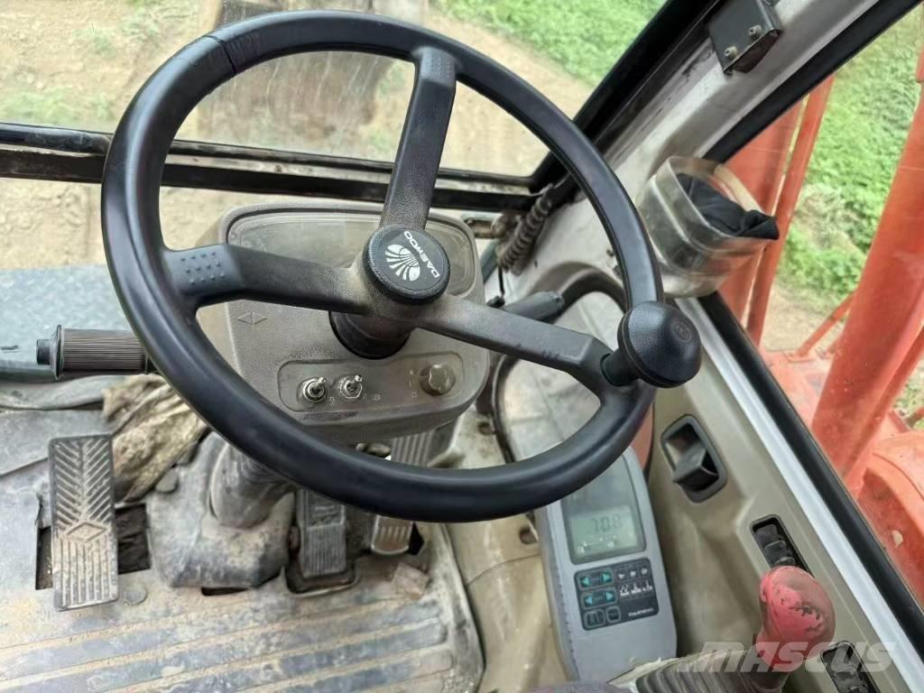 Doosan DH 150 W-7  휠 굴삭기