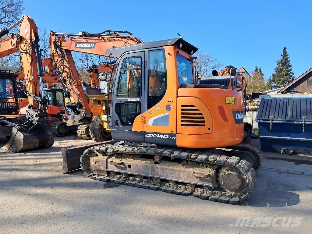 Doosan DX 140 LCR-5 대형 굴삭기 29톤 이상