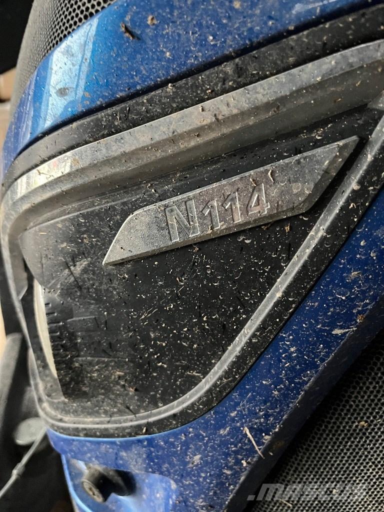 Valtra N114 트랙터