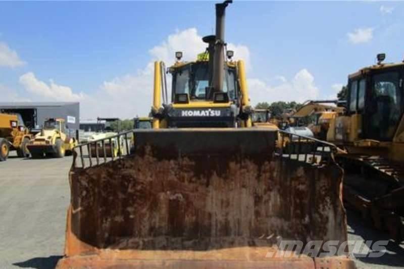 Komatsu D65 EX-16 크롤러 도저