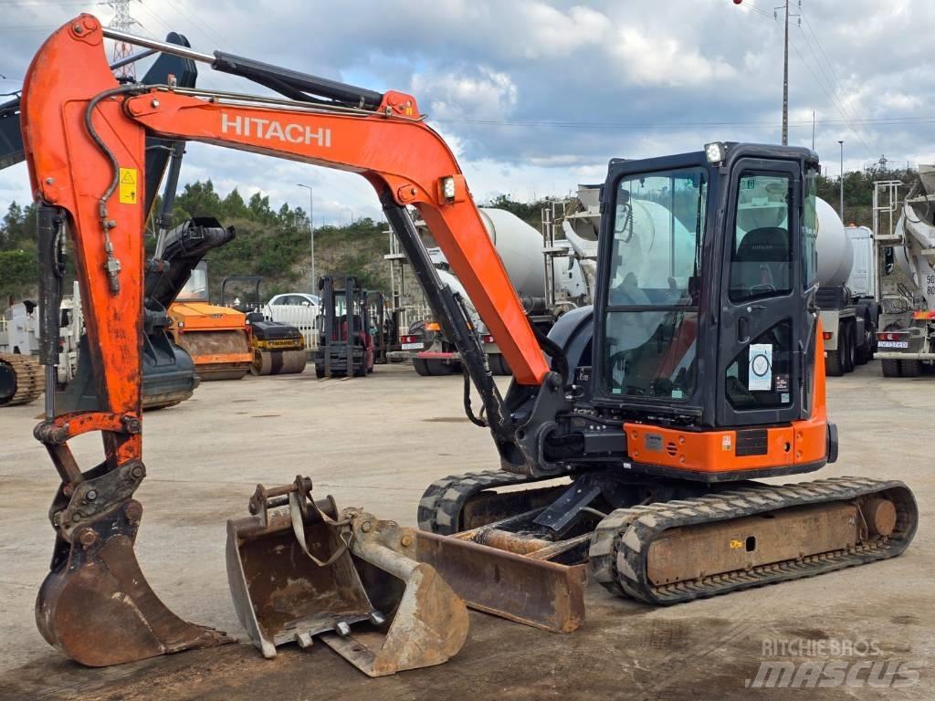 Hitachi ZX55U-5A CLR 소형 굴삭기 7톤 미만