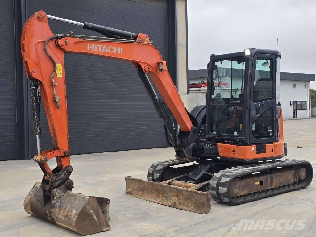 Hitachi ZX55U-5A CLR 소형 굴삭기 7톤 미만