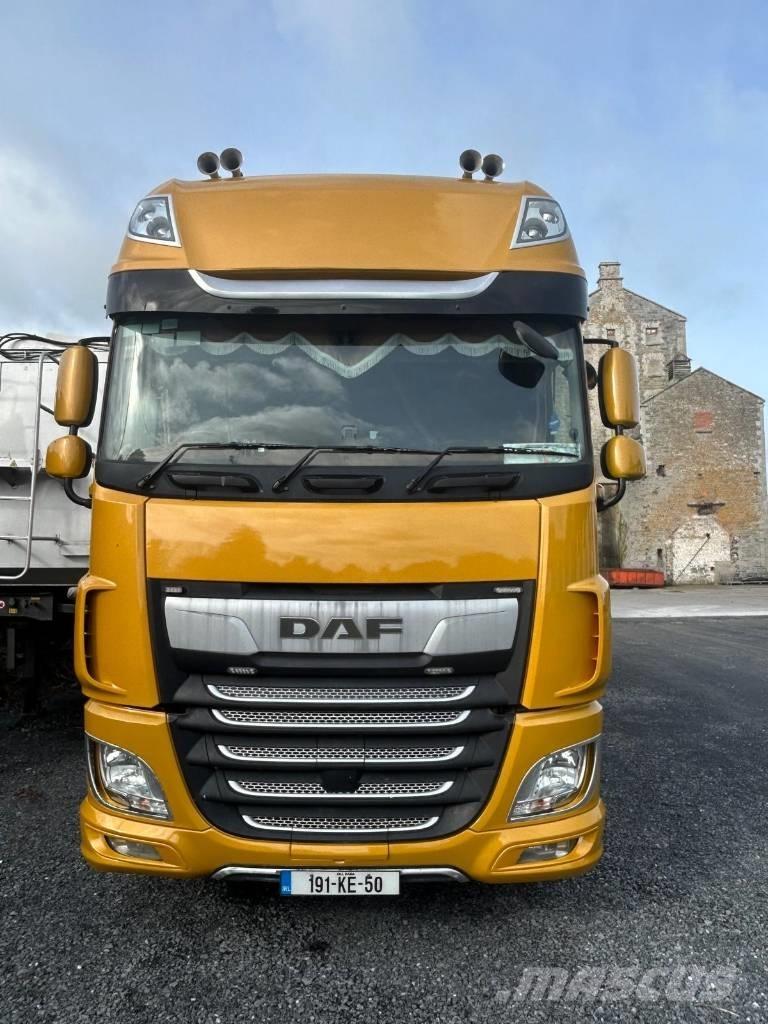 DAF XF 430 트랙터 유닛