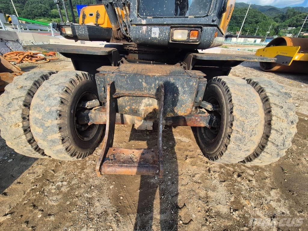 Hyundai HW 145  휠 굴삭기
