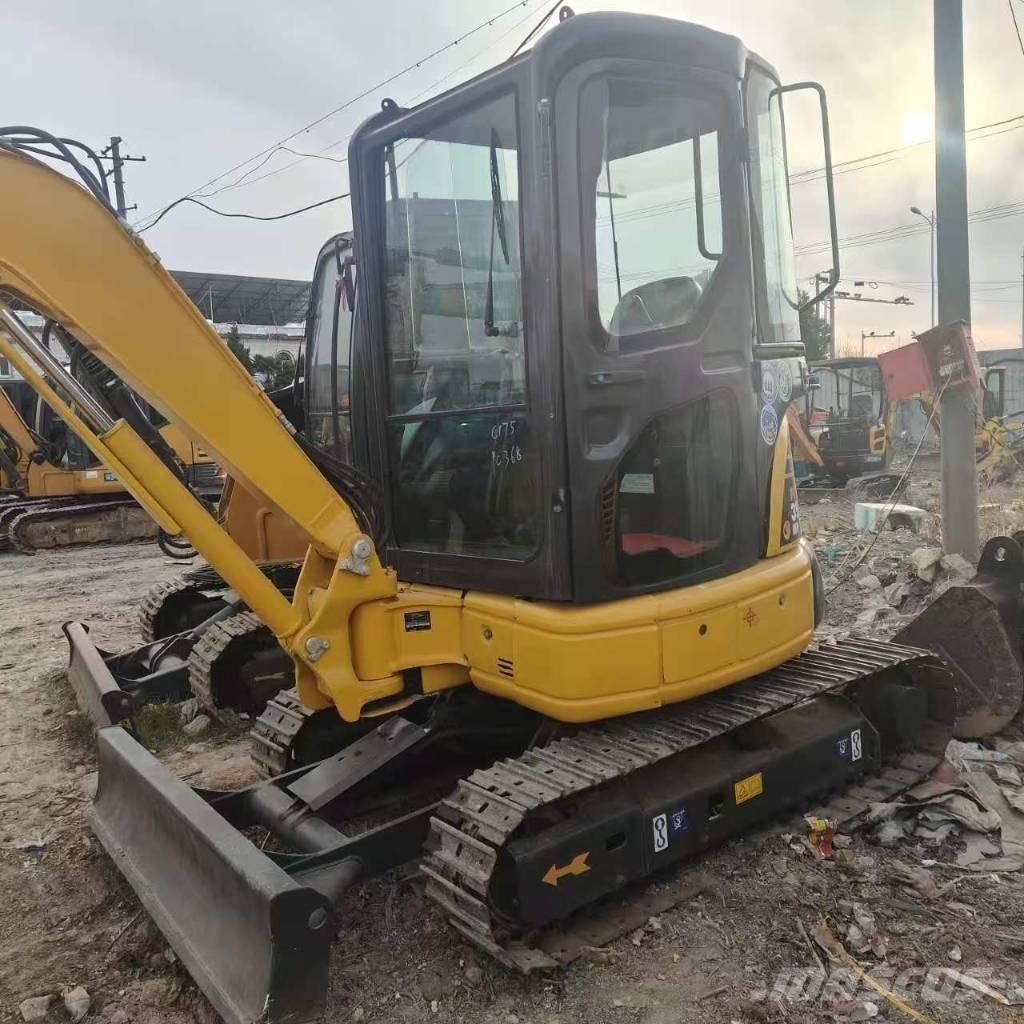Komatsu PC 35 소형 굴삭기 7톤 미만