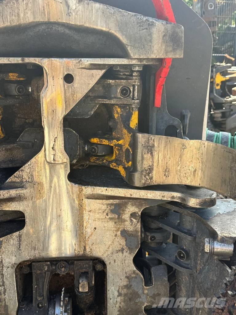 Ponsse H 7 하비스터 헤드