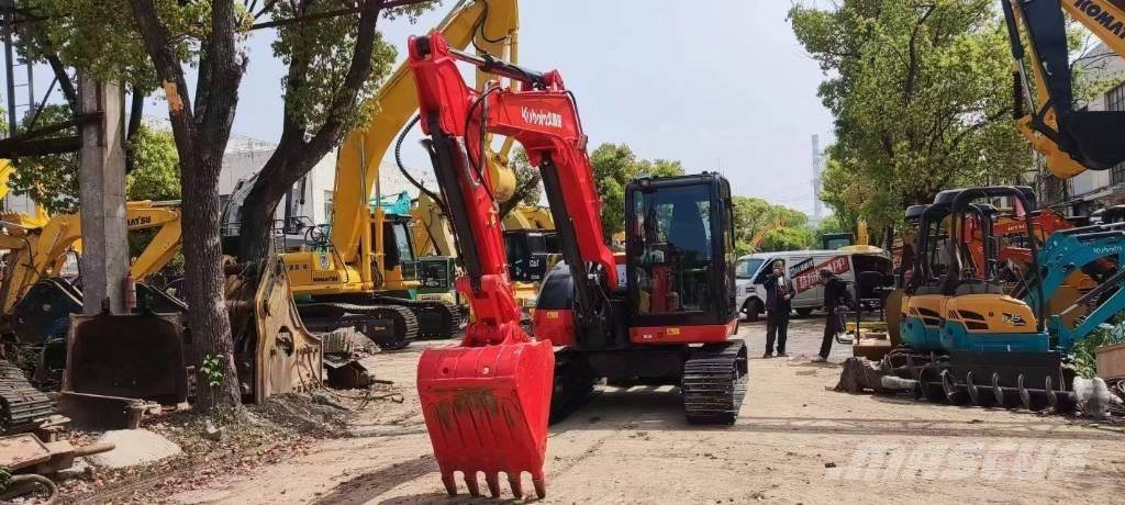 Kubota KX 183 중형굴삭기 7톤-28톤