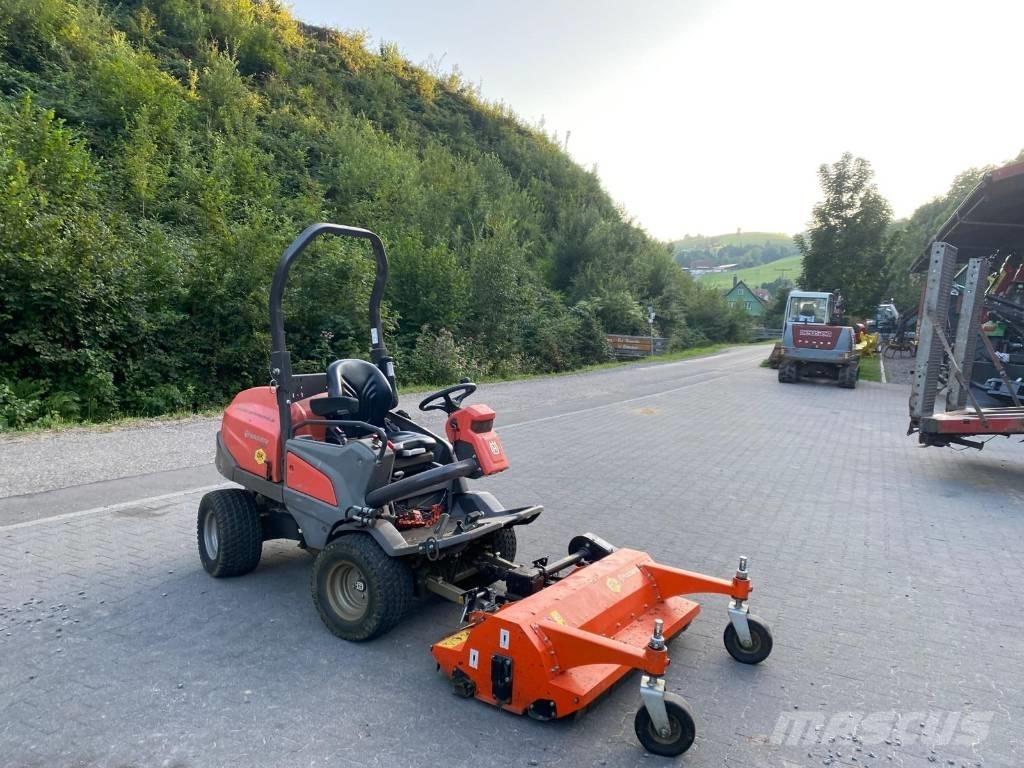 Husqvarna P 525 D 탑승형 잔디깎기