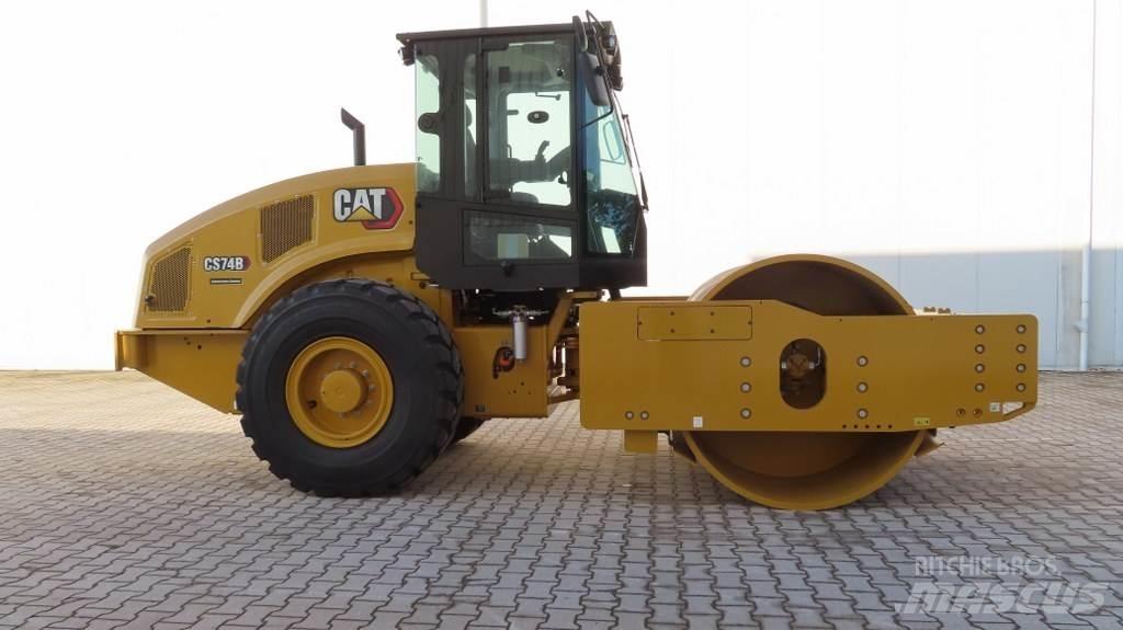 CAT CS74B 싱글 드럼 롤러