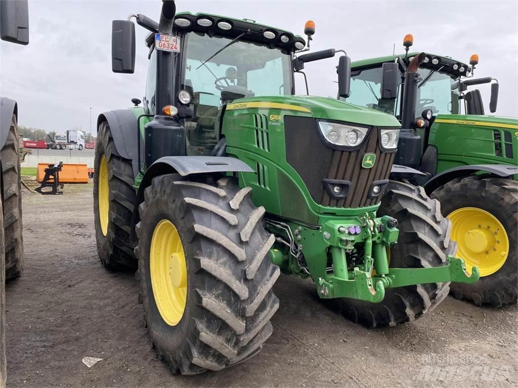 John Deere 6215R 트랙터