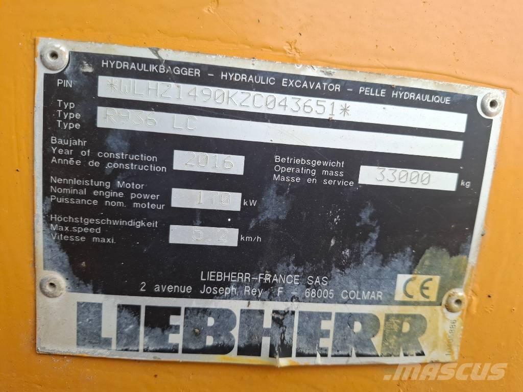 Liebherr 936 대형 굴삭기 29톤 이상