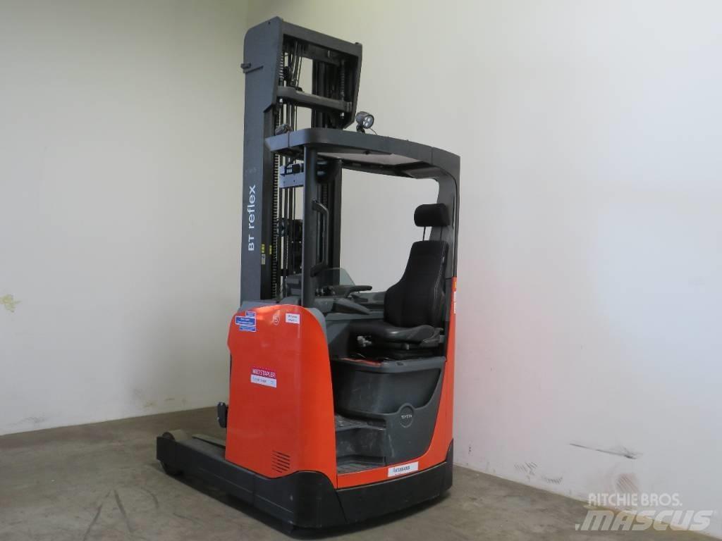 BT RR E 160 H 리치 트럭