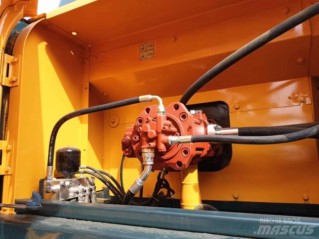 Hyundai 305-9 대형 굴삭기 29톤 이상