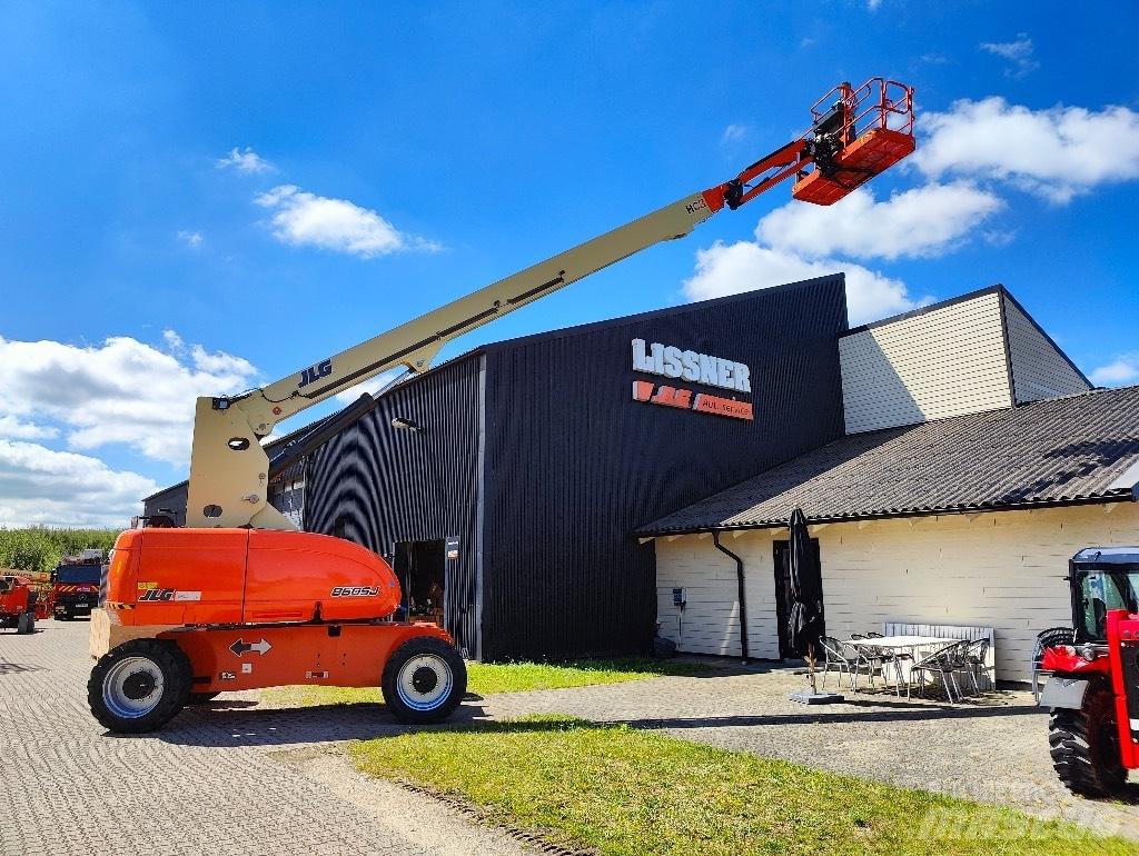 JLG 860SJ HC3 견인식 전동이동 리프트