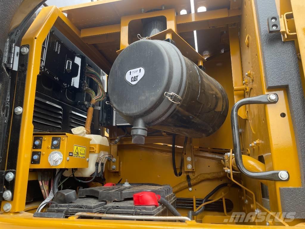 CAT 336D2 대형 굴삭기 29톤 이상