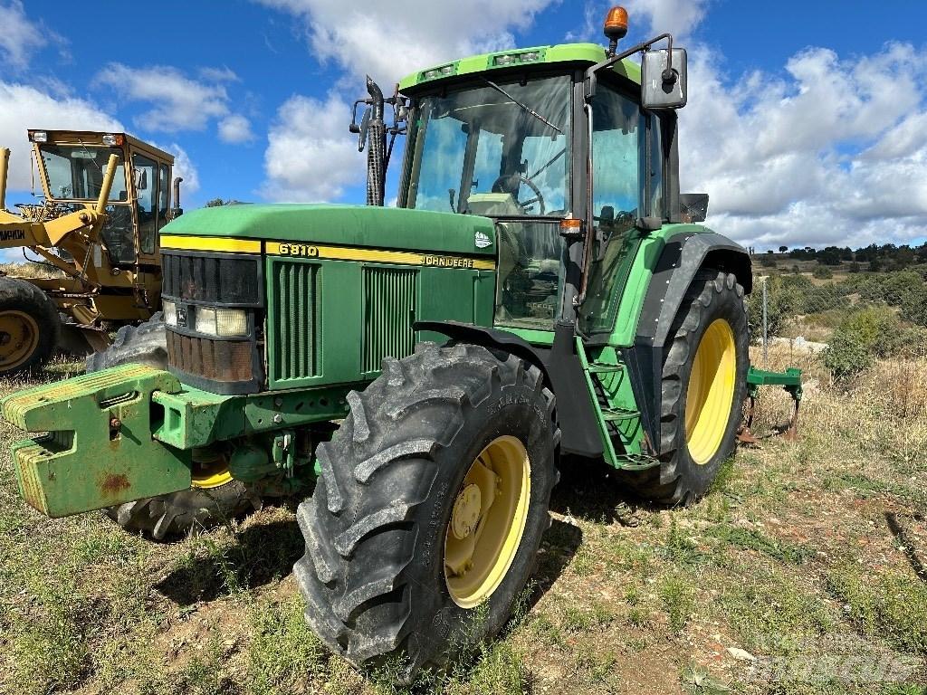 John Deere 6810 트랙터