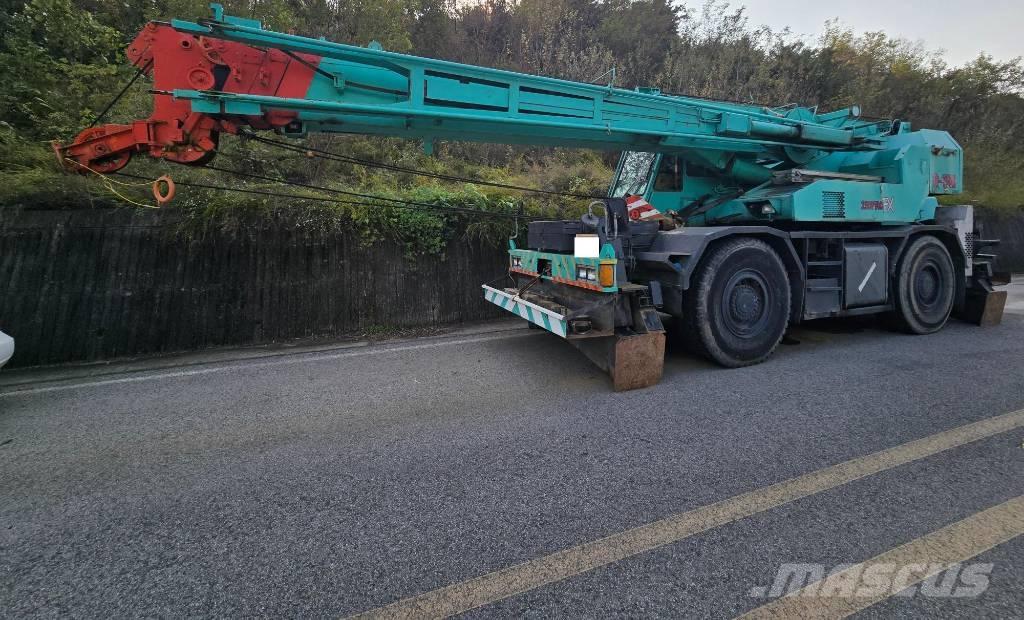 Tadano TR 250 M-5 R/T 크레인