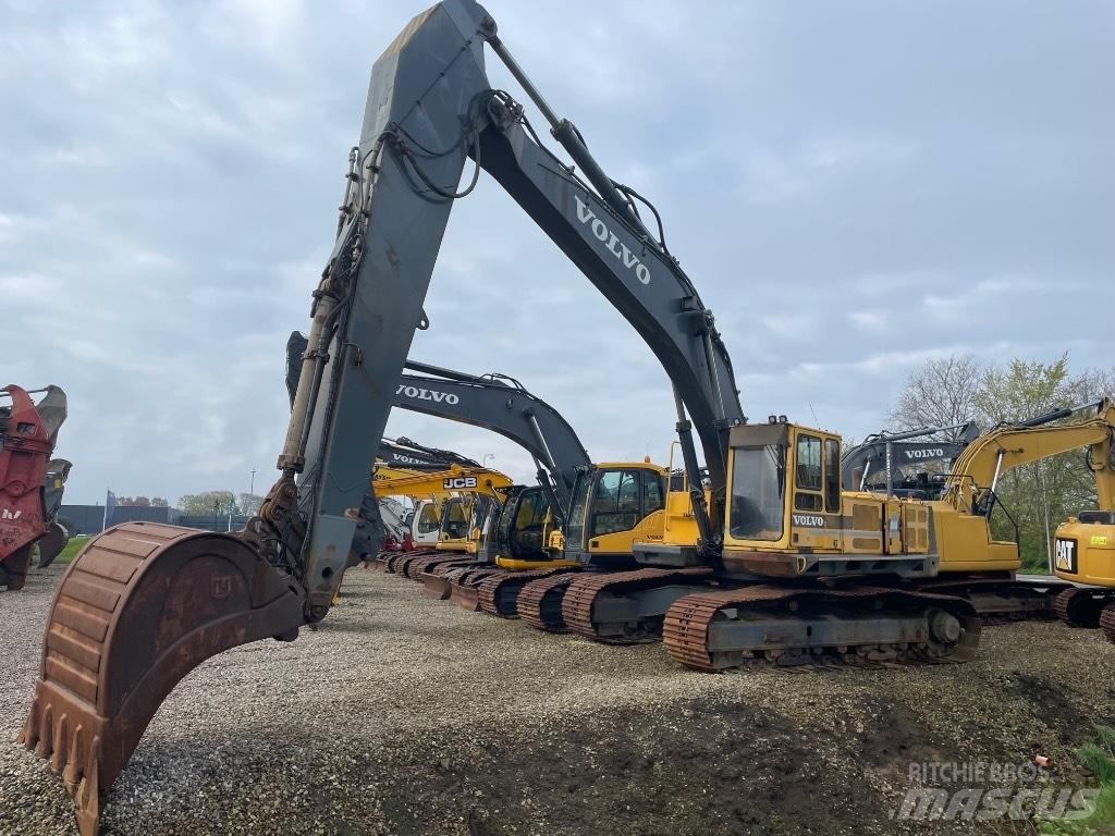 Volvo EC450 대형 굴삭기 29톤 이상
