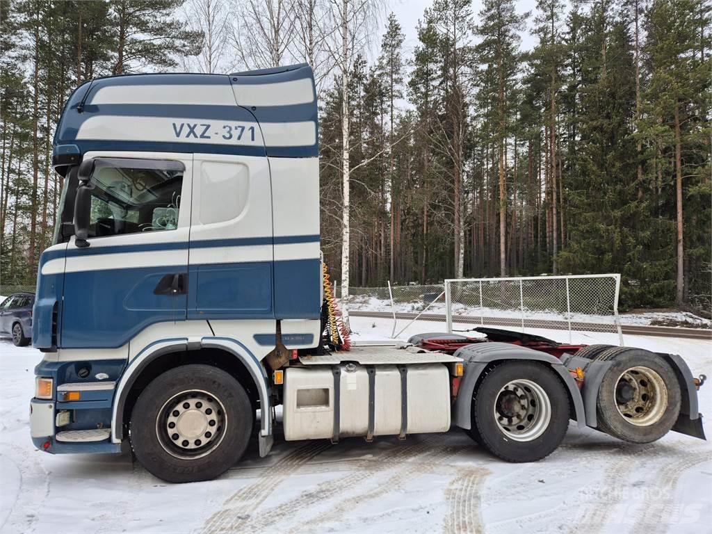 Scania R560 6x2 트랙터 유닛