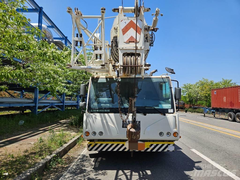 Liebherr LTM1055 A/T 크레인