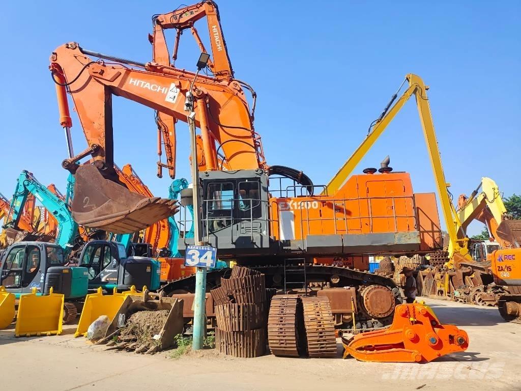 Hitachi EX 1200-6 대형 굴삭기 29톤 이상