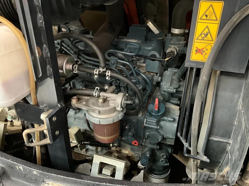 Kubota KX 61-3 소형 굴삭기 7톤 미만