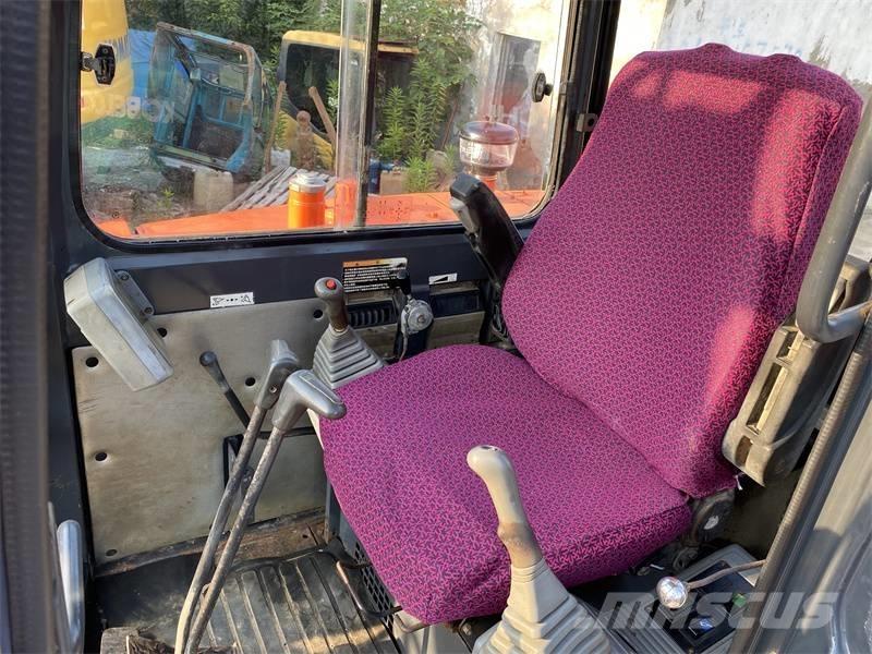 Doosan DX55 소형 굴삭기 7톤 미만