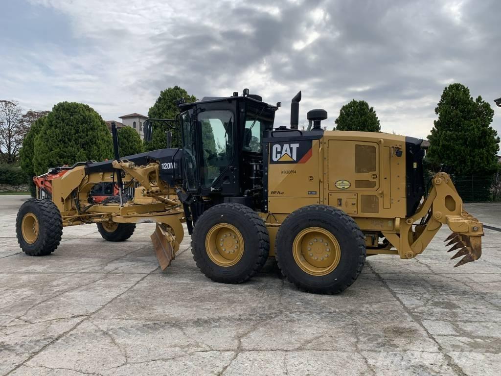 CAT 120 M 2 그레이더