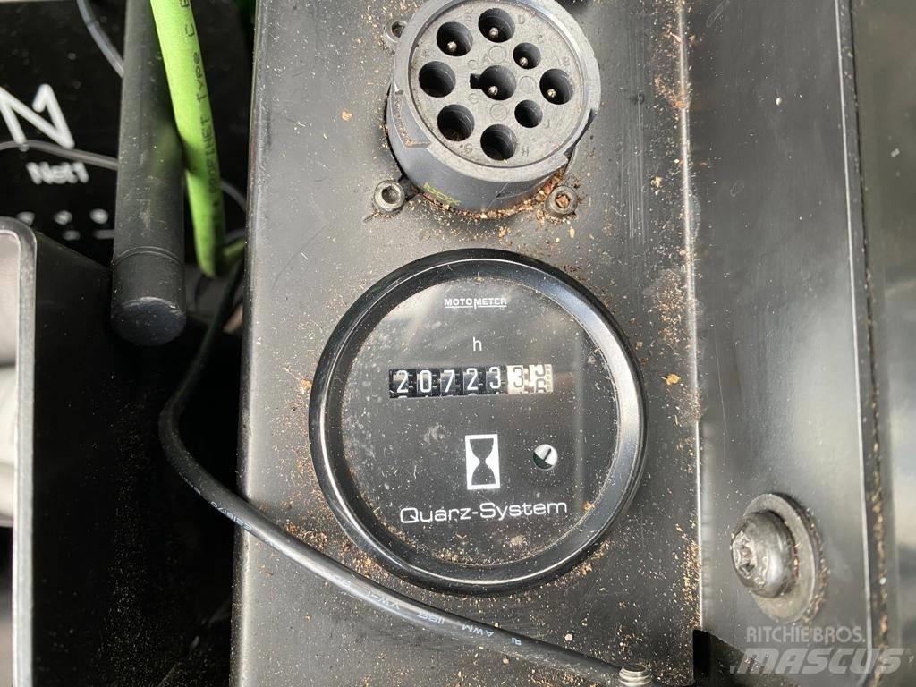 John Deere 1470 E 원목 하베스터