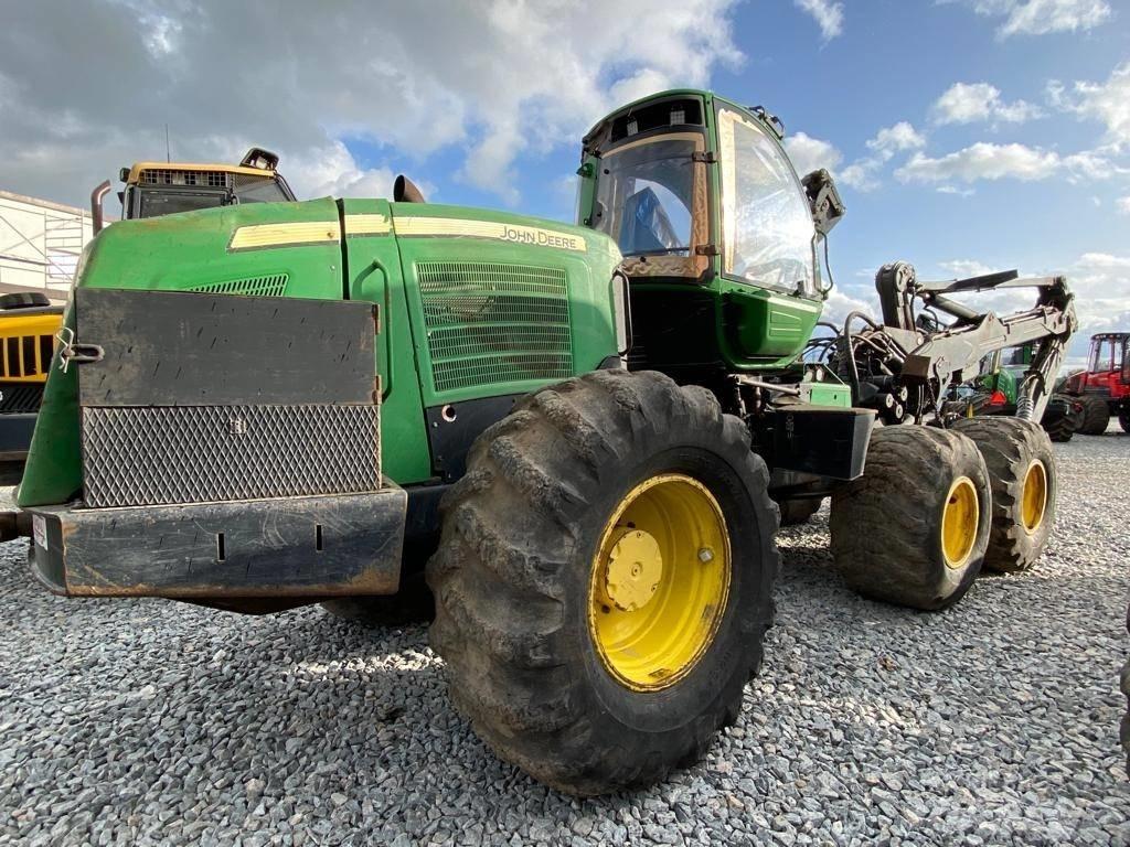 John Deere 1470 E 원목 하베스터