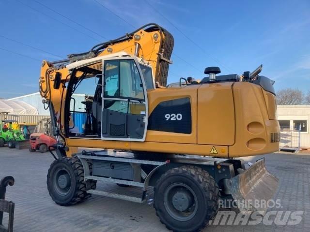 Liebherr A920  휠 굴삭기