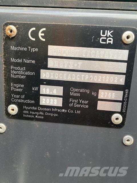 Develon DX 27 Z-7 소형 굴삭기 7톤 미만