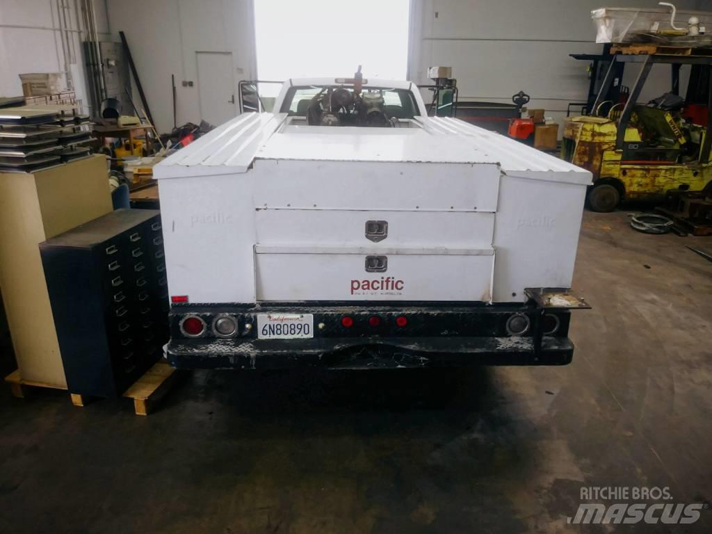 Chevrolet 3500 픽업/드롭사이드